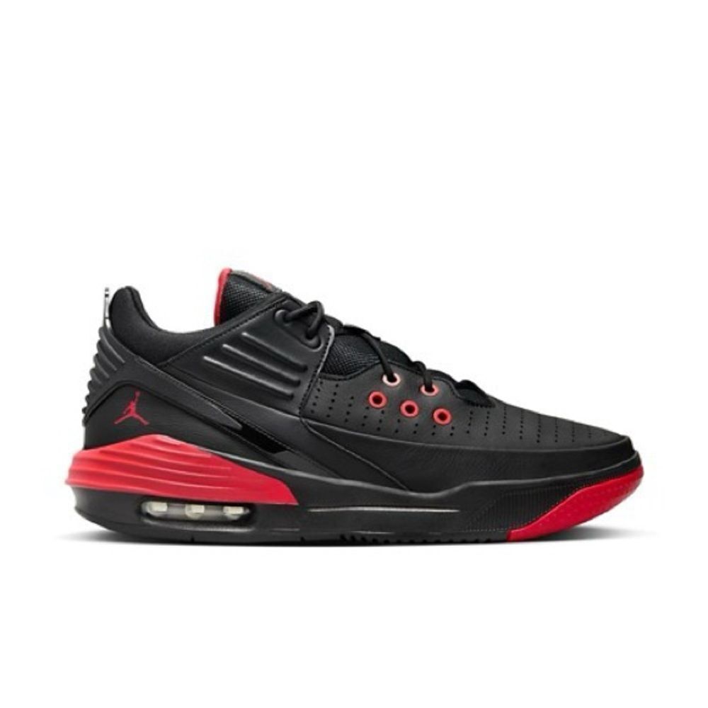 Nike Air JORDAN Jordan Max Aura 5 Shoes black/red size 7‎ NWT in Box